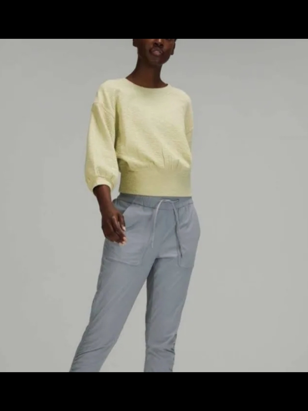 Lululemon Textured Crewneck Pullover Size 4